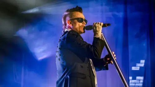 Robbie Williams tribute