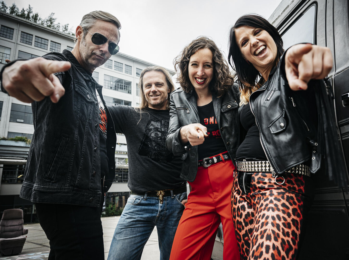 The Dirty Denims - Happy Hardrock show