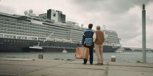 Tussen Wal en Schip – Geruisloos Indisch